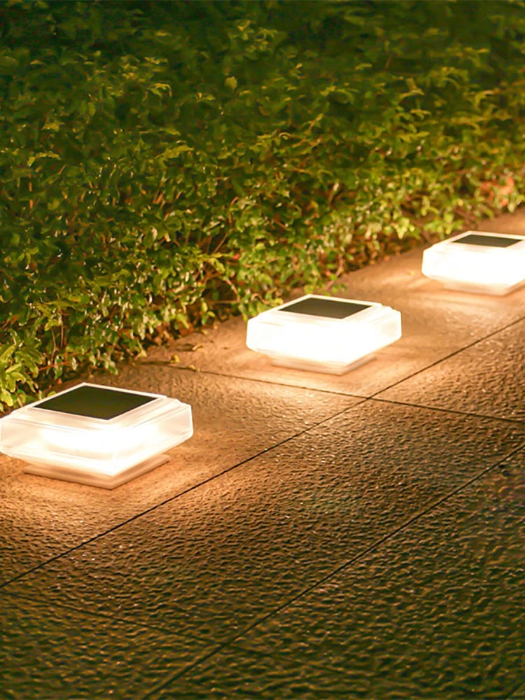 Solar Pillar Light 30LED Waterproof Post Cap Light