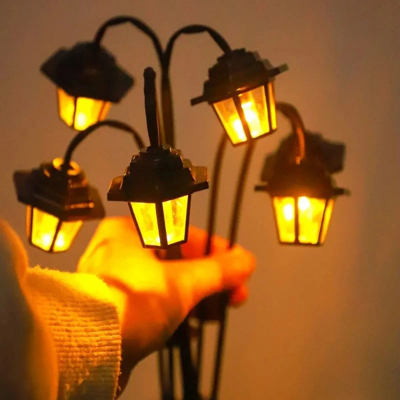 Solar Lantern Lawn Lamp 6 LED IP44 Outdoor Light
