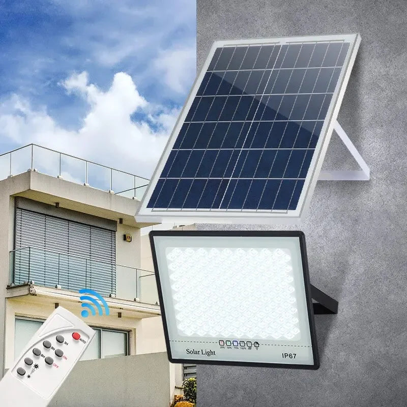 Brightguard Solar Garden Spotlight IP67 Waterproof Emergency Light